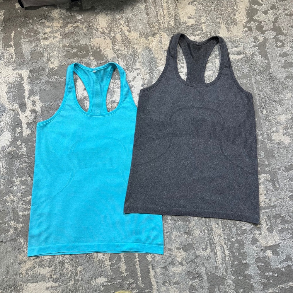 Set of 2 Lululemon Swiftly Tech Racerback Tank Top Size 10 Teal Gray Athletic